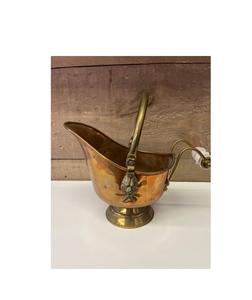 Reproduction historique de houille en laiton pour ajouter de la chaleur et du style aux coins de cheminée traditionnels - Product Image 3