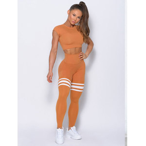 OEM professionnel ensemble de yoga grande taille pour femmes respirant séchage rapide motif solide personnalisable avant logo taille élastique équipement - Product Image 1