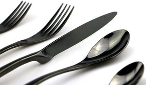 Nouvel arrivage de couverts en satin noir poli miroir couverts de qualité supérieure pour les fêtes comprenant un ensemble de couteaux à steak INDIEN - Product Image 4
