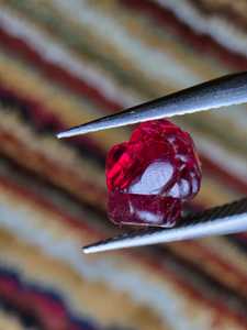 พลอยสปิเนลสีแดงธรรมชาติทรงหัวใจสำหรับทำเครื่องประดับ - Product Image 2