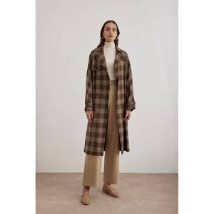 Manteau trench en laine marron à double boutonnage avec bordure en fourrure - Product Image 2