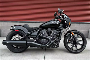 Prêt à rouler 2025 – Moto Indian Cruiser Sport Scout Base à vendre - Product Image 3