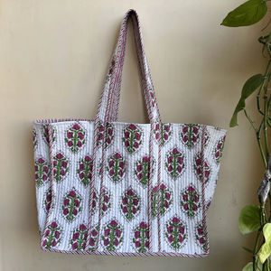 Sac fourre-tout à imprimé floral Sacs fourre-tout de luxe de qualité supérieure fabriqués en Inde Produit par fabricant et exportateur indien - Product Image 1