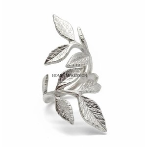 Anneau de serviette en acier inoxydable de couleur argent moderne et élégant fait à la main pour les cadeaux de mariage, décoration de table à dîner en stock - Product Image 5