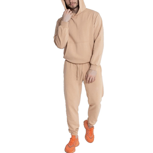 Conjunto Deportivo de Invierno para Hombre 100% Algodón al por Mayor, Ropa Deportiva Transpirable de Alta Calidad, Antiarrugas, de Secado Rápido y Fácil de Lavar - Product Image 1