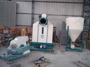 คูลเลอร์เม็ดเคาน์เตอร์ไหล CF เครื่องผลิตผลผลิตสูงใหม่สำหรับระบายความร้อนและทำให้เม็ดแห้ง - Product Image 3