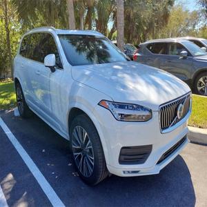MEILLEUR PRIX POUR VOLVO XC90 T5 Momentum 2022 - Product Image 1