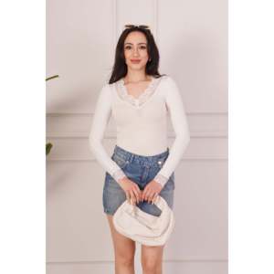 LUSTRIN Women's Elegant Cream Long Sleeve Lace Detail <b>Body</b> Blouse - Wholesale Stretch Viscose Polyester Blend Top for Daily Wear - Product Image 2