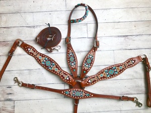 Ensemble de selle western de qualité supérieure, motif inspiré du Navajo, orné de perles et de diamants menthe, durable, léger, personnalisable, équipement équestre saisonnier - Product Image 2