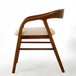 Silla de Oficina Moderna Neva GCF210 con Asiento Tapizado y Estructura de Madera de Caucho para Casa, Apartamento o Villa - Product Image 3