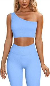 Ensembles de sport écologiques sans coutures en Spandex/Nylon pour femmes : Soutien-gorge de sport à bretelles et short taille haute sculptant, entièrement personnalisables et de qualité supérieure - Product Image 4