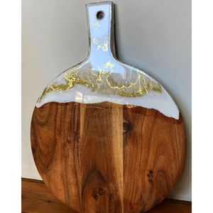 Tabla de Cortar de Madera Artesanal con Diseño Floral Morado, Tabla de Cortar de Cocina de Madera Maciza con Asa de Cuerda para Uso en Restaurantes - Product Image 4