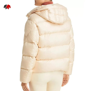 Ryan Pro Gear Custom Fashion Women Puffer Jacket Ligero a prueba de viento y cómodo - Product Image 4