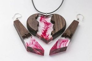 สร้อยคอเรืองแสงทำด้วยมือแนวสร้างสรรค์สำหรับผู้หญิงสร้อยคอเรืองแสงทำจากเรซิ่นรูปเมฆท้องฟ้าสีฟ้าเข้มที่ไม่เหมือนใครสำหรับ2024 - Product Image 5