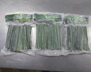 Vietnam Frozen Pandan Leaves Natural <b>Green</b> Material for <b>Food</b> Fragrance, Flavor Enhancement and <b>Coloring</b> - Product Image 5