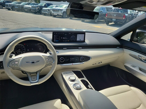 COCHE LHD/RHD 2023 Genesis GV70 AWD electrificado - Product Image 2