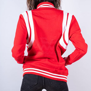 Veste Letterman respirante de haute qualité pour femmes avec logo personnalisé veste Letterman pour femmes en meilleur tissu - Product Image 3