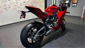 Motocicleta Ducati Panigale V4 S Estándar 2025, Personalizada ODM, Garantía de 5 Años, Origen Estadounidense, con Financiamiento Disponible - Product Image 3