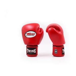 Gants de sparring Muay Thay professionnels sur mesure, fabriqués avec du cuir de vache véritable, gants d'entraînement pour adultes - Product Image 2