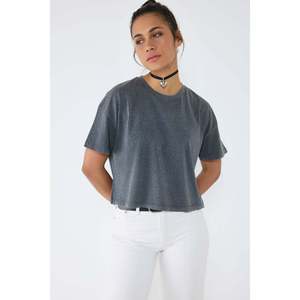 Camiseta Corta 100% Algodón con Bordado de Piedras, Transpirable, Estilo Urbano, Corte Holgado, Disponible en Tallas XS, XXS y Talla Única - Product Image 3