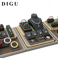 Présentoir de Comptoir Boutique DIGU Élégant en Cuir Givré Noir et Vert pour Bijoux, Idéal pour les Vendeurs de Marques et Bracelets