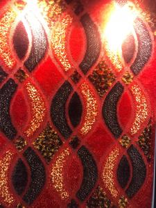 พรมปูพื้นลายจิ๊กซอว์ ขนสูง ผลิตด้วยเครื่องจักร ผ้าโพลีเอสเตอร์กันเปื้อน ราคาประหยัด ทันสมัย พร้อมแผ่นรองด้านหลังทำจากปอกระเจา สำหรับพื้นที่ในแอฟริกา และชุดพรม - Product Image 3