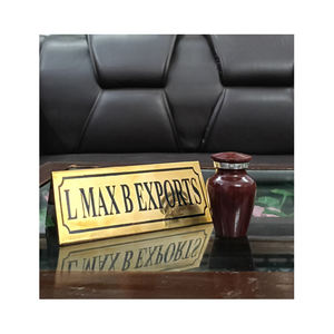 โกศใส่เถ้ากระดูกสำหรับงานศพทำจากอะลูมิเนียมขี้เถ้าขี้เถ้าขี้เถ้าออกแบบได้ตามที่ต้องการ - Product Image 1