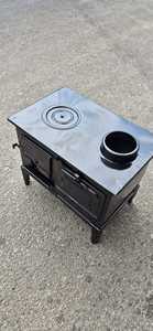 Estufa de cocina de hierro fundido Dorello Calefacción tradicional con utilidad atemporal - Product Image 4