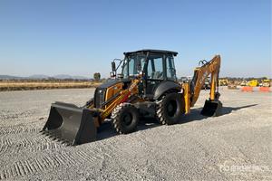 Antes de 1990 para la Retroexcavadora Cargadora 695SV Modelo 420F con Bomba Hidráulica MOOG y Rodamiento, Carga Nominal de 200 Toneladas - Product Image 6