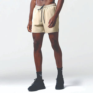 Pantalones cortos informales de 5 pulgadas de tela ligera que absorbe la humedad con paneles laterales de contorno cintura elástica de malla interior - Product Image 1