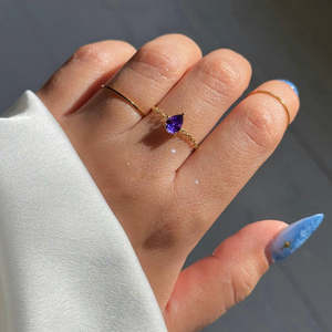Bague en améthyste violette plaquée or pour un usage quotidien - Product Image 1