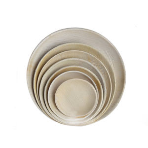 Assiette à dîner et vaisselle jetables biodégradables en feuille de palmier ronde et plate de 30 cm pour les événements de mariage et le service de nourriture - Product Image 1