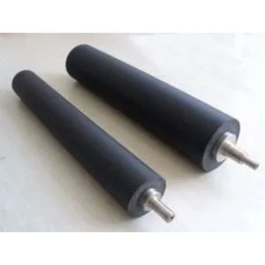 ลูกกลิ้งยาง EPDM PU ซิลิโคน สำหรับอุตสาหกรรมสิ่งทอ ตัวเลือกสแตนเลส/เหล็กอ่อน เส้นผ่านศูนย์กลาง 2000 มม. ความยาวลูกกลิ้ง 1000 มม. ผลิตตามสั่ง - Product Image 1