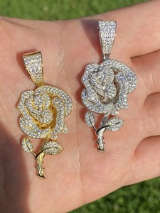 Iced Out Moissanite เพชรดอกไม้ดอกกุหลาบจี้เครื่องประดับ Hip Hop เครื่องประดับที่กําหนดเองที่ดีเยี่ยมตัดของขวัญผู้หญิง - Product Image 2