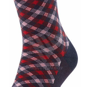 Chaussettes de sport en coton personnalisées pour femmes et hommes, design 2025, chaussettes de football à motif GAA, chaussettes d'hiver à motif d'équipe - Product Image 6