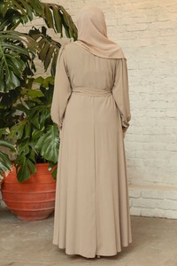 Abaya décontractée élégante à ouverture frontale pour femmes, tissu doux de qualité supérieure, léger et respirant, conçue pour un usage quotidien modeste, spéciale - Product Image 4
