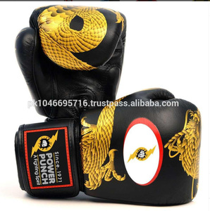 Gants de boxe d'entraînement confortables personnalisables pour adultes en cuir PU noir POWER PUNCH avec fermeture à boucle et crochet - Product Image 4