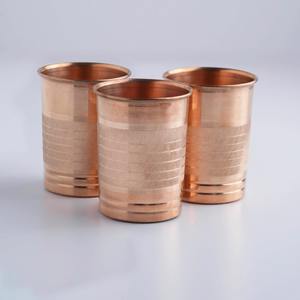 Vaso de Cobre Tradicional Indio Más Vendido para Beber Agua, Bienestar y Desintoxicación, Disponible a un Precio Razonable - Product Image 1