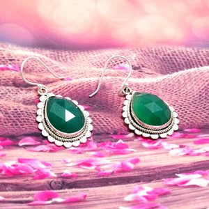 Pendientes de tuerca de ónix verde de Plata de Ley 925, joyería de ónix facetado verde para niñas y mujeres, regalo de piedras preciosas de ónix verde, - Product Image 3