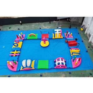 Parque acuático inflable flotante con circuito de obstáculos para complejos turísticos y lagos - Product Image 3