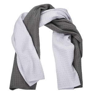 Ensembles de serviettes de bain et de mains confortables personnalisés en gros multi-usage pour la salle de sport et la plage disponibles en différentes couleurs - Product Image 4