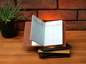 Funda de cuero personalizada cosida a mano para pasaporte y tarjetero, cartera vintage retro, funda para tarjetero, tarjetero, 2017 - Product Image 3