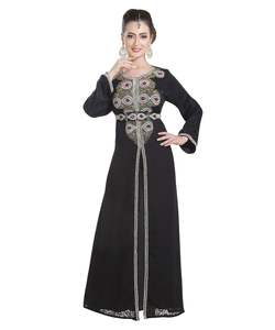 Caftanes islámicos de trabajo Zari bordados de Georgette negro - Product Image 3