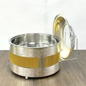 Chauffe-plat rond en acier inoxydable avec forme minimaliste et lignes lisses - Product Image 3