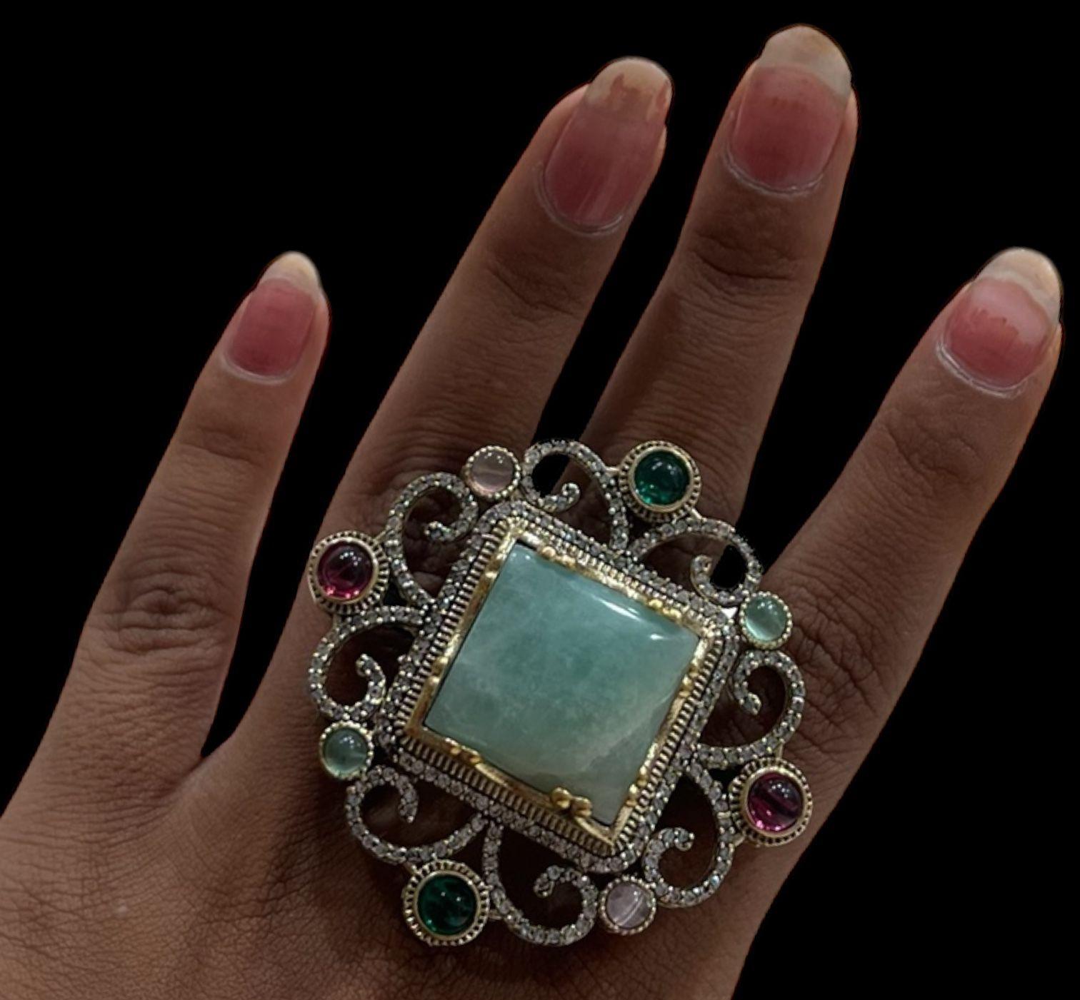 ทะเลสีเขียว