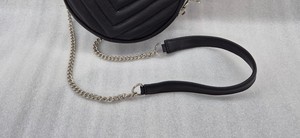 Fashion Trending Designer Genuine <b>Leather</b> Crossbody Sling <b>Bag</b> for Ladies with Single ZIP Closure - Product Image 3