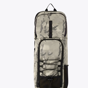 กระเป๋าเป้สะพายหลังสำหรับอุปกรณ์ฮอกกี้สนามแบบกันน้ำ โพลีเอสเตอร์ ขนาดใหญ่ รับผลิตตามสั่ง (OEM) สำหรับทุกเพศ พร้อมช่องใส่ไม้ฮอกกี้ ช่องใส่รองเท้า และช่องเก็บลูกฮอกกี้ - Product Image 4