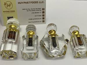 Huy Phat Huile Essentielle Bois de Oud - Product Image 2