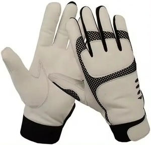 Top Vente Gants de Frappeur de Baseball Personnalisés avec Style Unique Design à la Mode et Logo en Cuir de Haute Qualité - Product Image 2