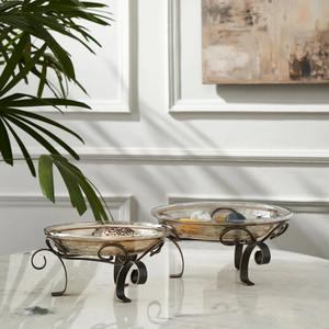 Tazón de servicio de metal de diseño más atractivo con soporte de base de diseñador dorado Tazón de servicio para decoración de boda - Product Image 5